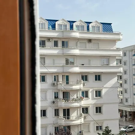 Stylish With Private Terrace - Side アパート *