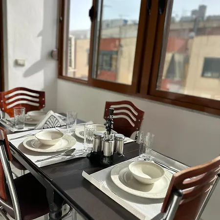 Апартаменты Stylish With Private Terrace - Side *